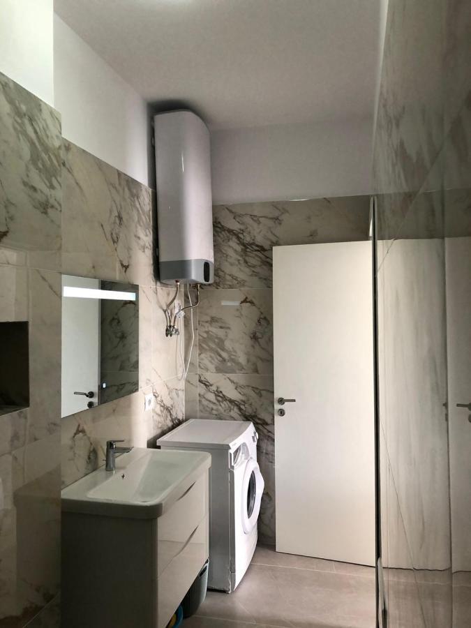 Vila 15 Bougainville Sarande Exterior photo