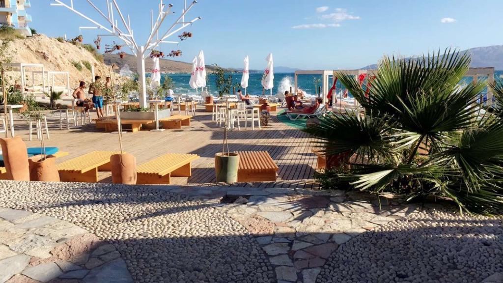 Vila 15 Bougainville Sarande Exterior photo